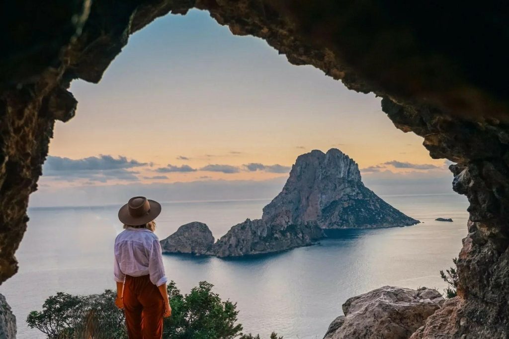 Gruta vista Es Vedra